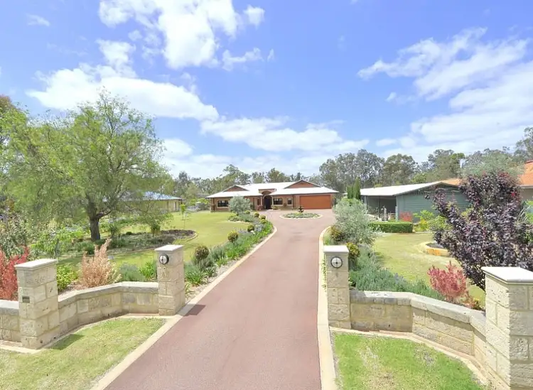 45 James St, Pinjarra WA 6208