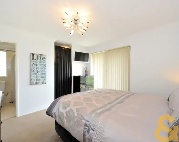Sixth view of Homely house listing, 2 Vermilion Glade, Warnbro WA 6169