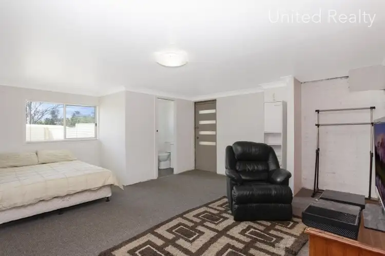 Fifth view of Homely house listing, 11 Foster Close, West Hoxton NSW 2171