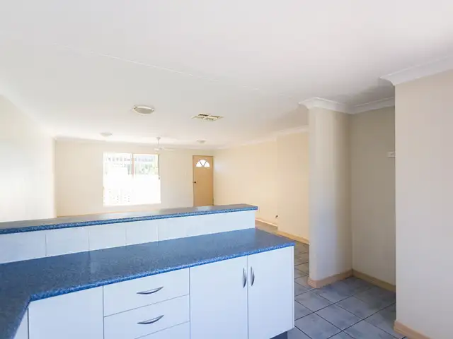 Fourth view of Homely unit listing, 11/1 George Crescent, Alice Springs NT 870