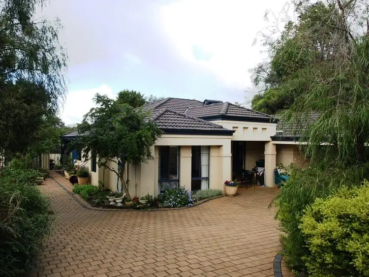 2/43 Gibney Street, Dunsborough WA 6281