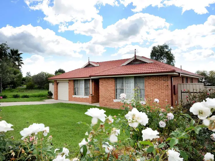 12 Baskerville Drive, Mudgee NSW 2850