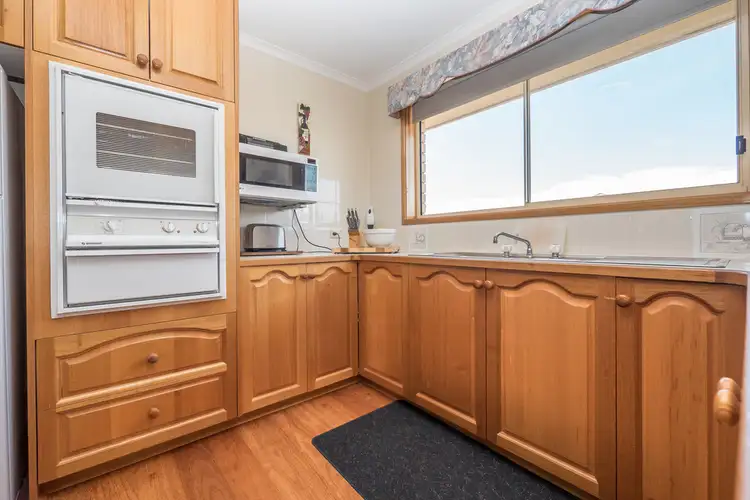 Fourth view of Homely unit listing, 1/33 Katoomba Crescent, Rosetta TAS 7010