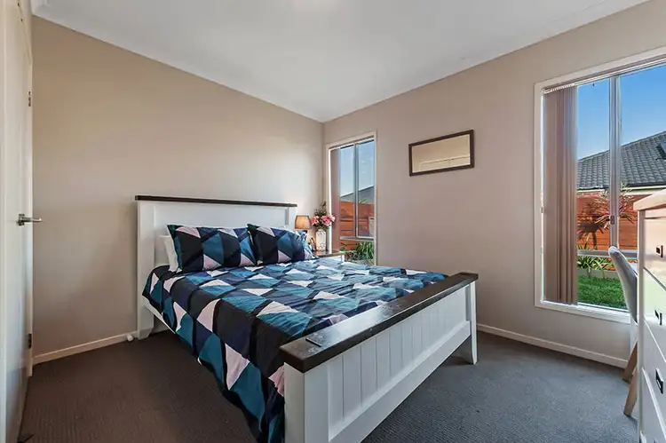 Sixth view of Homely house listing, 14 Cordyline Grove, Craigieburn VIC 3064