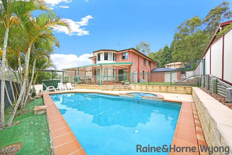 17 Bellwood Close, Tuggerah NSW 2259