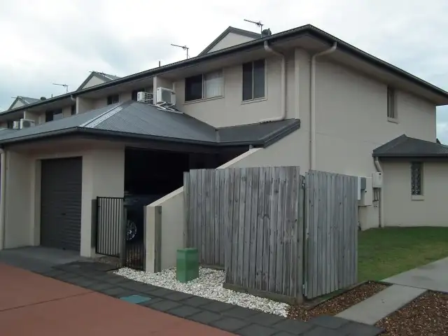 Second view of Homely unit listing, 31/1 Ibis Boulevard, Eli Waters QLD 4655