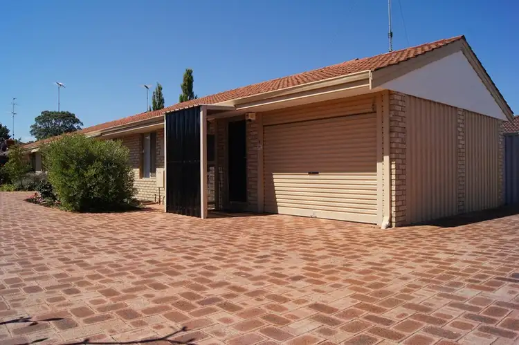 8,2 Loaring Street, Mandurah WA 6210