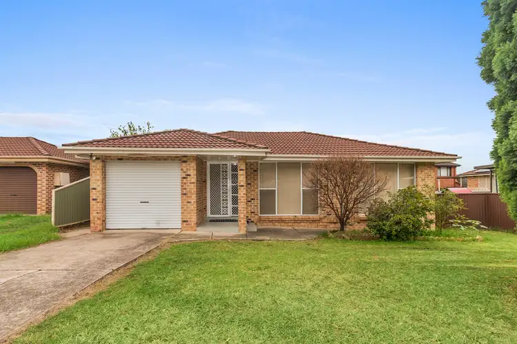 23 Opal Place, Bossley Park NSW 2176