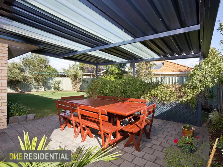 Second view of Homely house listing, 15 Dunnage Court, Atwell WA 6164