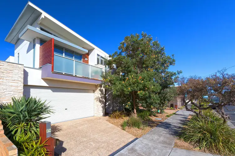 2a Roseberry Avenue, Chelsea VIC 3196