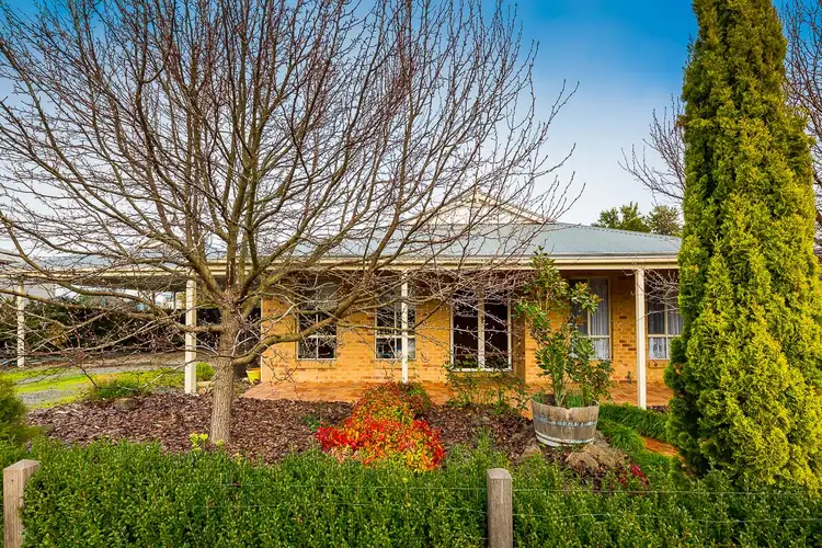 12 Canterbury Street, Clunes VIC 3370