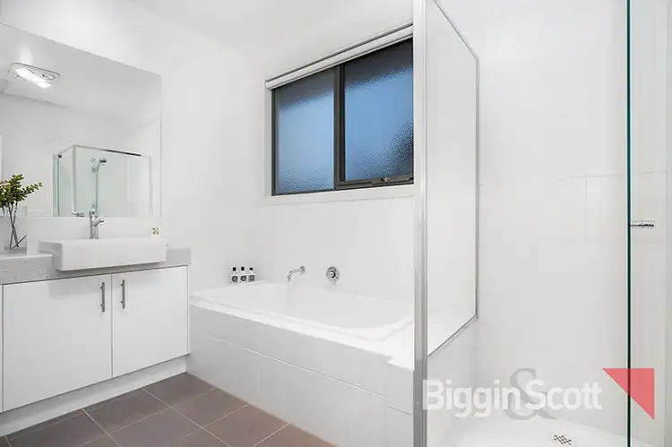 Sixth view of Homely townhouse listing, 1/81 Larch Crescent, Mount Waverley VIC 3149