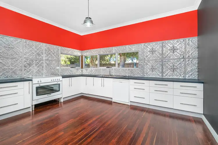16 Keating Street, Rangeway WA 6530