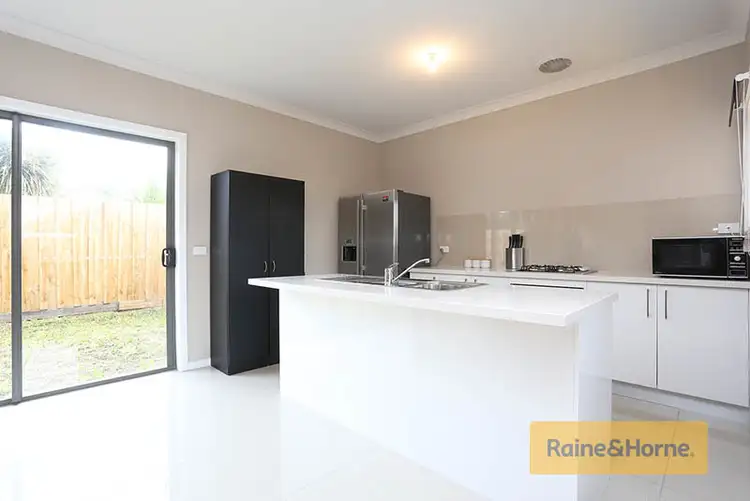 Third view of Homely house listing, 2/52 Jacana Avenue, Broadmeadows VIC 3047