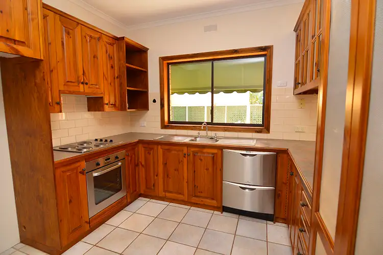 Fourth view of Homely house listing, 2 Pegler Avenue, Mildura VIC 3500