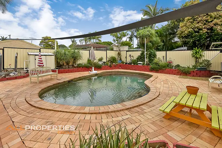 16 Hume Court, Boronia Heights QLD 4124