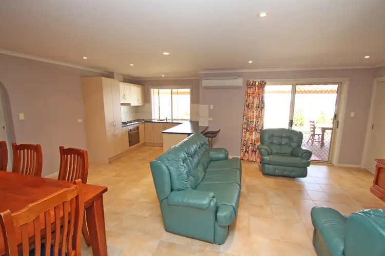 Sixth view of Homely house listing, 8 Eckermann Close, Paringa SA 5340