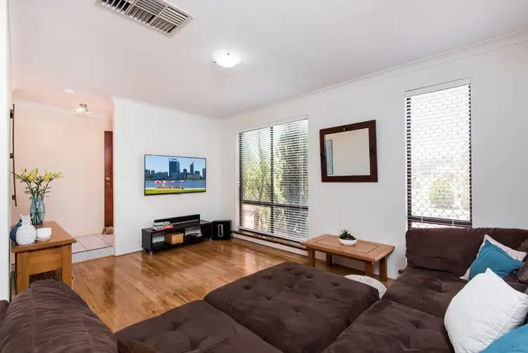 Fourth view of Homely house listing, 8 Lowden Court, Parkwood WA 6147