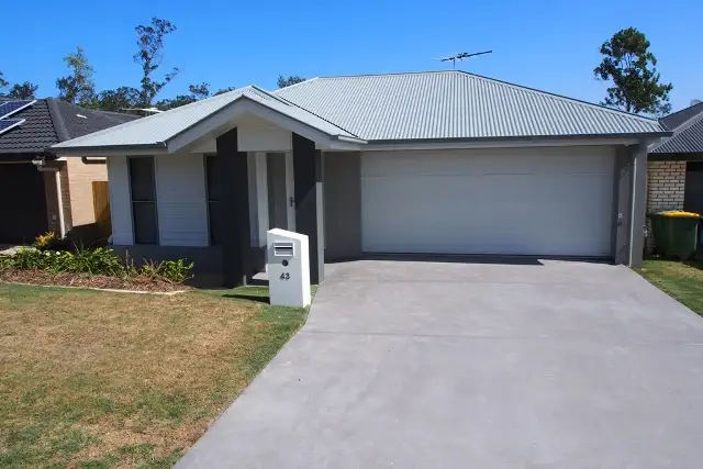 43 Frankland Ave, Waterford QLD 4133