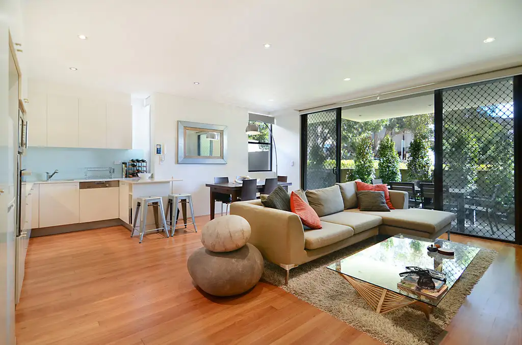 Main view of Homely apartment listing, 2/18 Simpson Street, Bondi Beach NSW 2026