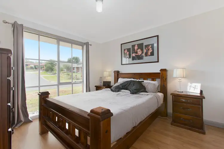 Fifth view of Homely house listing, 24 Girvan Circuit, Endeavour Hills VIC 3802