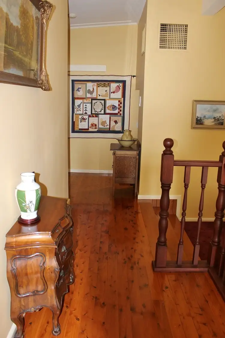 Second view of Homely house listing, 18 Garden Street, Tamworth NSW 2340
