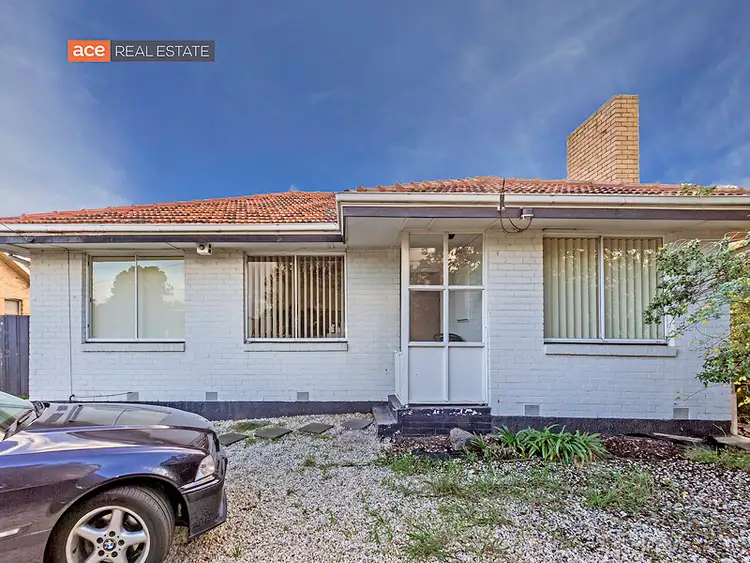 Second view of Homely house listing, 8 Studley Court, Laverton VIC 3028