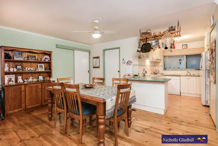 Fourth view of Homely house listing, 3 Exley Court, Endeavour Hills VIC 3802