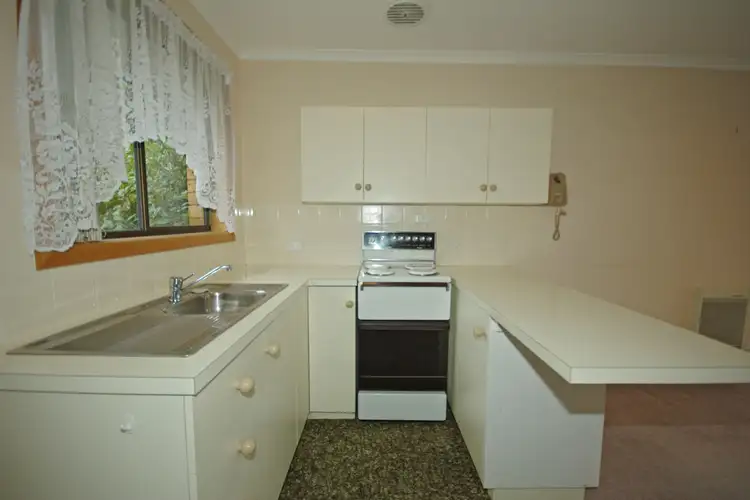 Fifth view of Homely house listing, 402 Village Drive, Kingston TAS 7050