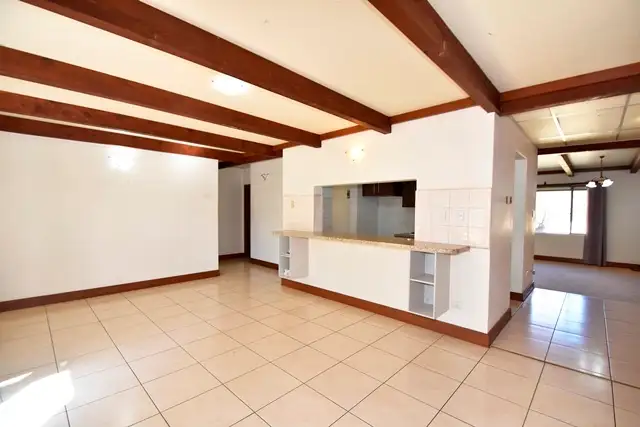 73 UNDOOLYA ROAD, East Side NT 870