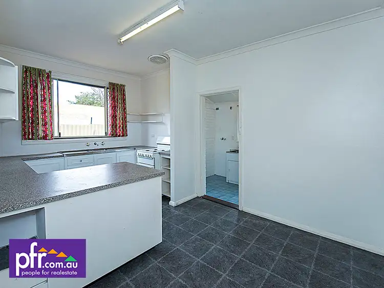 Fifth view of Homely house listing, 94 Kanowna Ave East, Redcliffe WA 6104