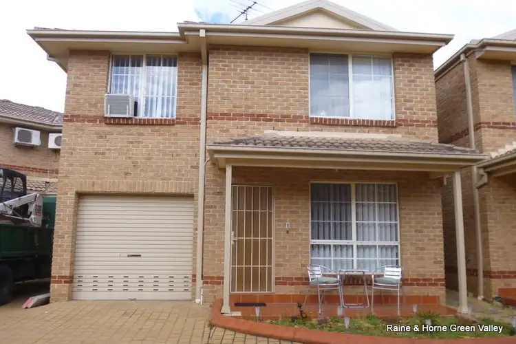 8/28 Warialda Way, Hinchinbrook NSW 2168