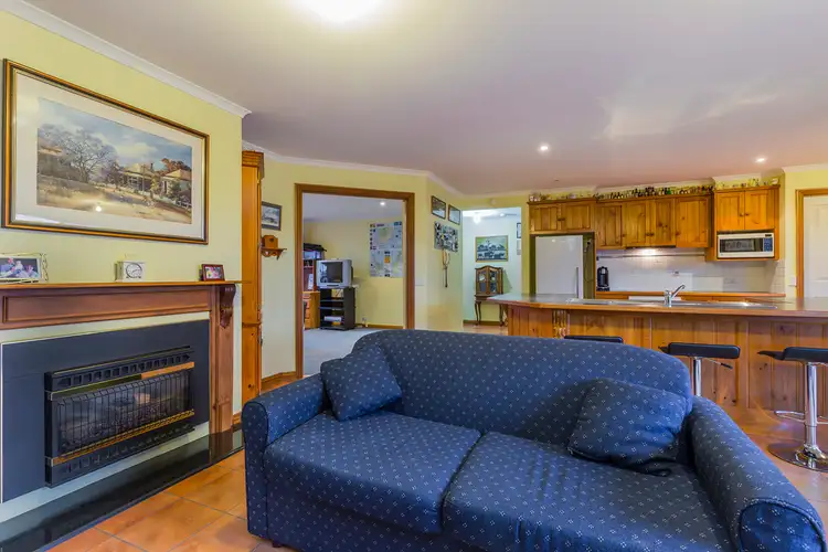 Fourth view of Homely house listing, 1 Starling Close, Lara VIC 3212