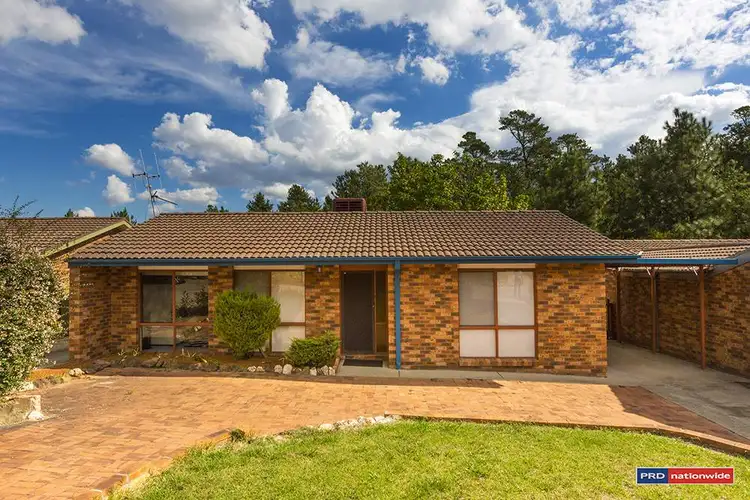 Second view of Homely house listing, 5 Dettmann Close, Isaacs ACT 2607