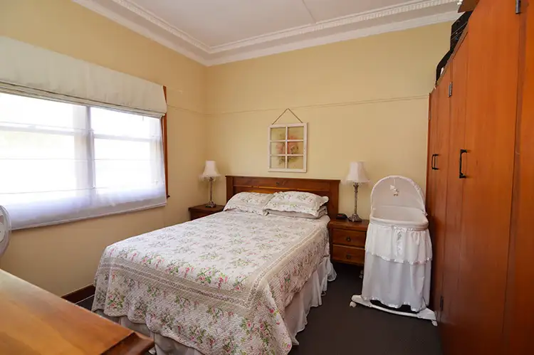 Sixth view of Homely house listing, 28 Carmichael Lane, Red Cliffs VIC 3496