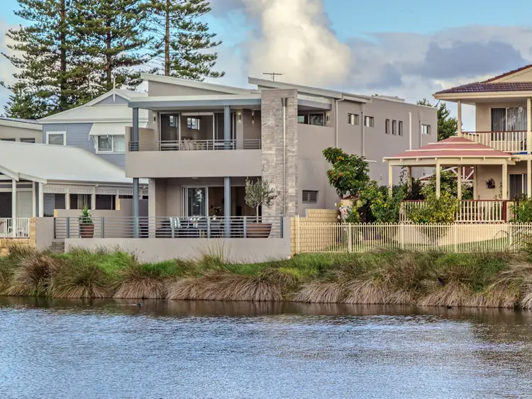 8A Fletcher Street, Rockingham WA 6168