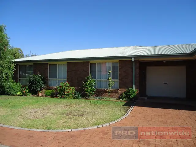 Main view of Homely house listing, 1/16 Russell Street, Tumut NSW 2720