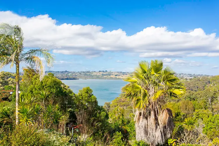 11 Nabilla St (4 Warringa Dr), Bilambil Heights NSW 2486