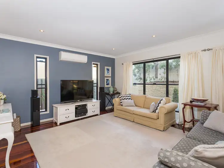 Fifth view of Homely house listing, 4 Ruskin Street, Taringa QLD 4068