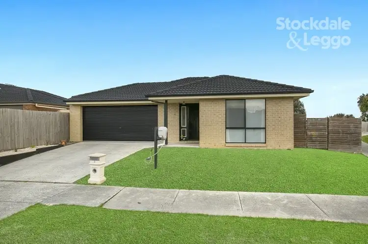 2 Bellairs Place, Koo Wee Rup VIC 3981