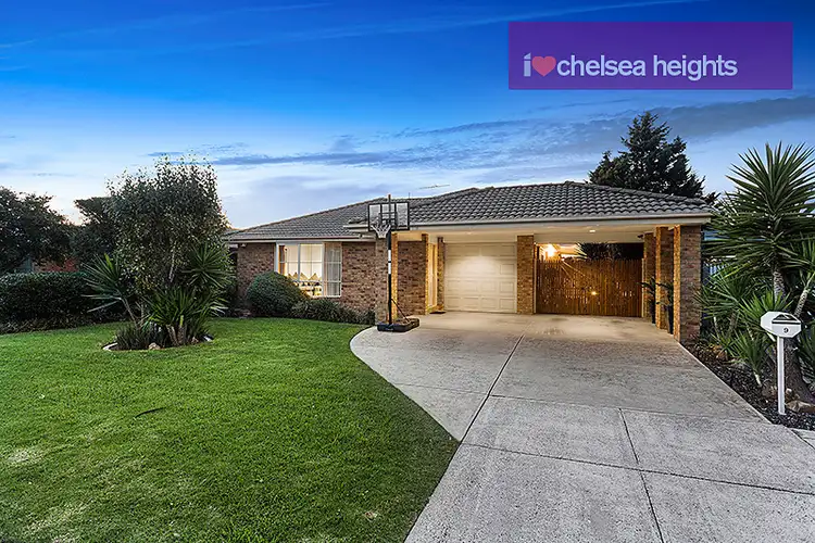 9 Dunscombe Place, Chelsea Heights VIC 3196