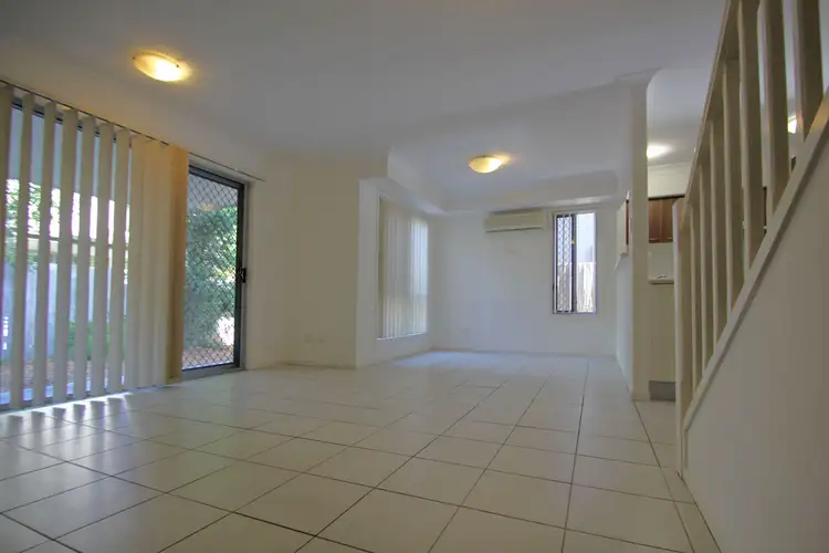 Fifth view of Homely townhouse listing, 25 / 6 - 32 University Drive, Meadowbrook QLD 4131