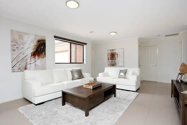 Fifth view of Homely unit listing, 15B Northleigh Avenue, Craigieburn VIC 3064