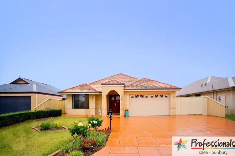 Fifth view of Homely house listing, 5 Greenough Place, Millbridge WA 6232