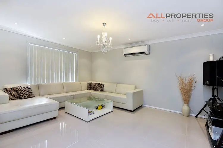 Second view of Homely house listing, 3 Dunraven Cl, Durack QLD 4077