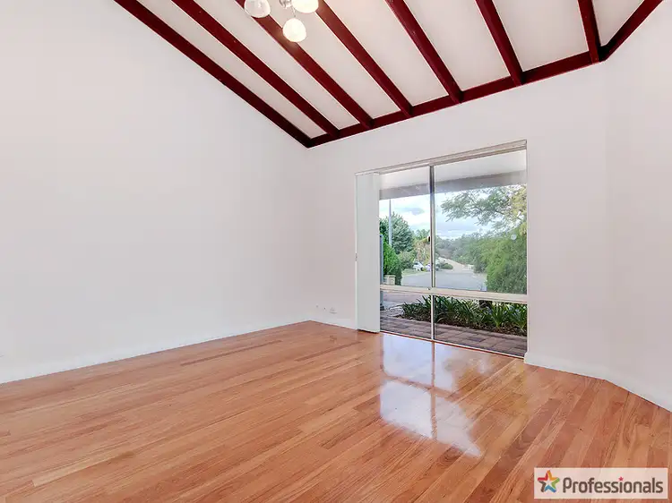 Fourth view of Homely house listing, 30 Shaw Mews, Leda WA 6170