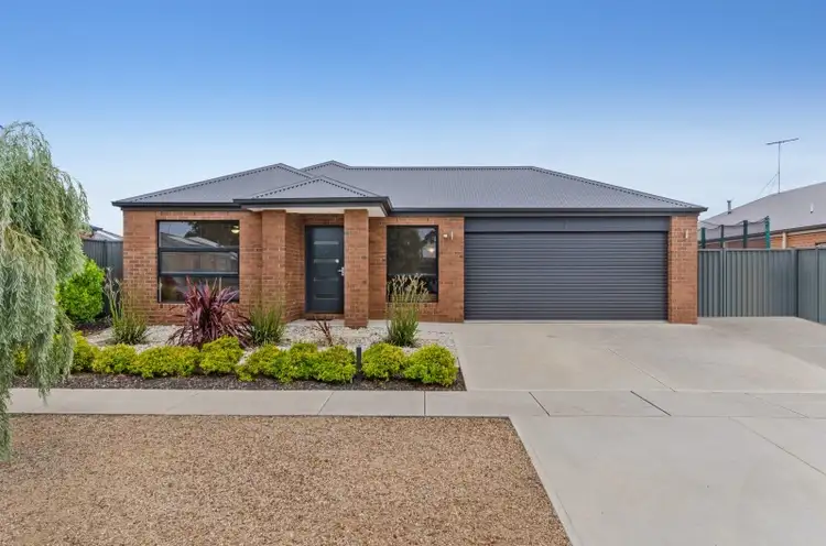 4 Nankeen Avenue, Lara VIC 3212