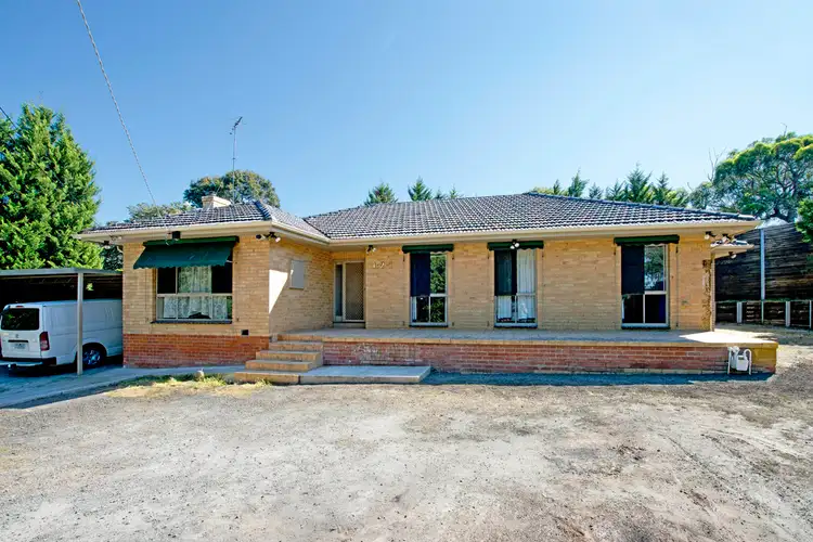 121 Sellars St, Watsonia North VIC 3087