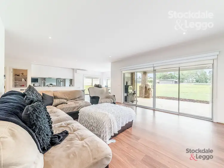 Fifth view of Homely house listing, 2 Tarwin Ridge Boulevard, Leongatha VIC 3953