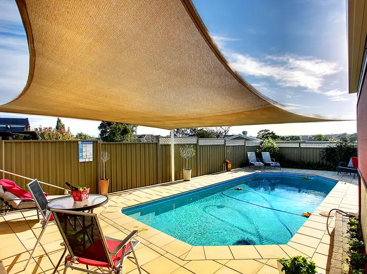 25 Sir James Hardy Way, Woodcroft SA 5162